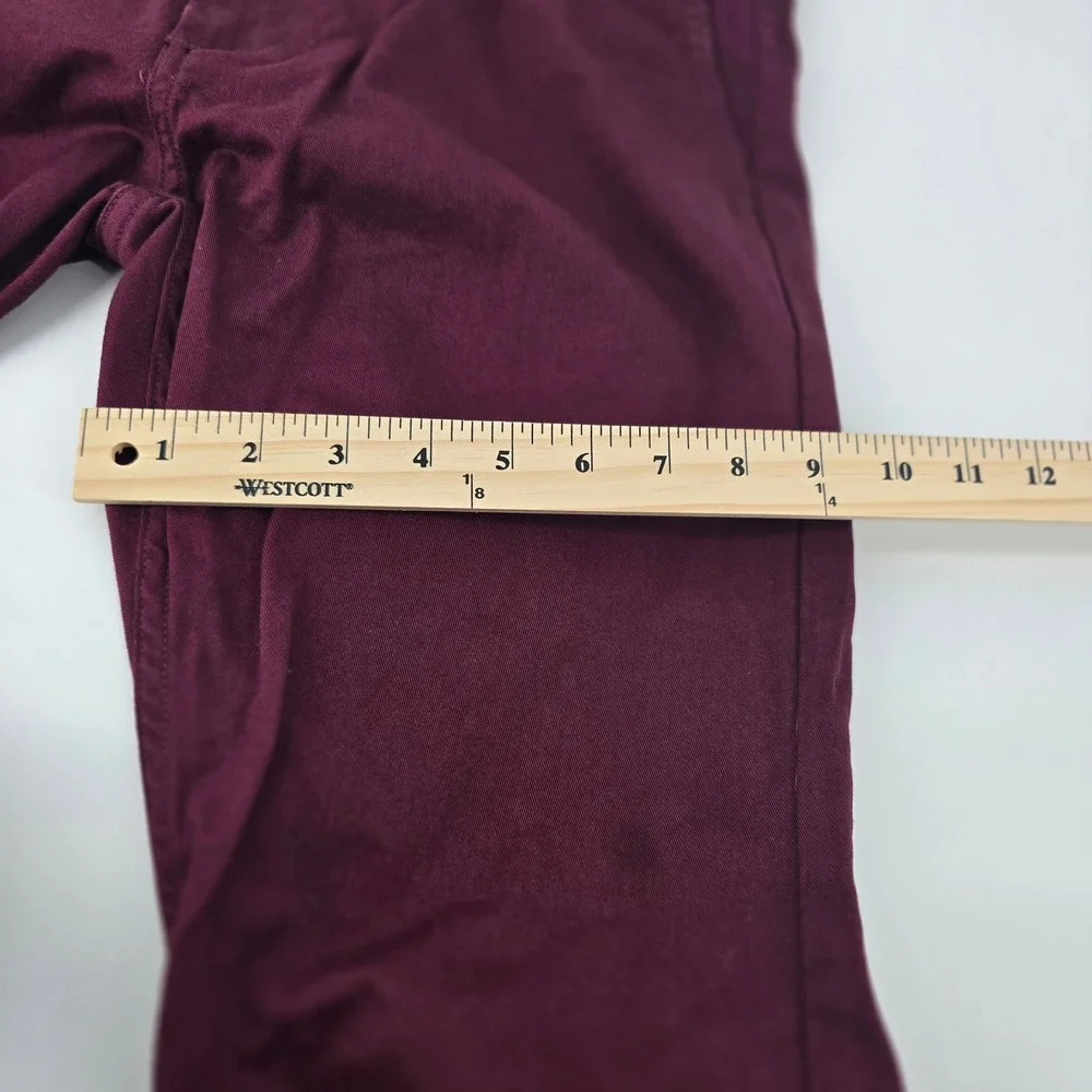 Levis Chino Pants Mens 32x27 Burgundy Straight Leg Cotton Twill Casual Trousers